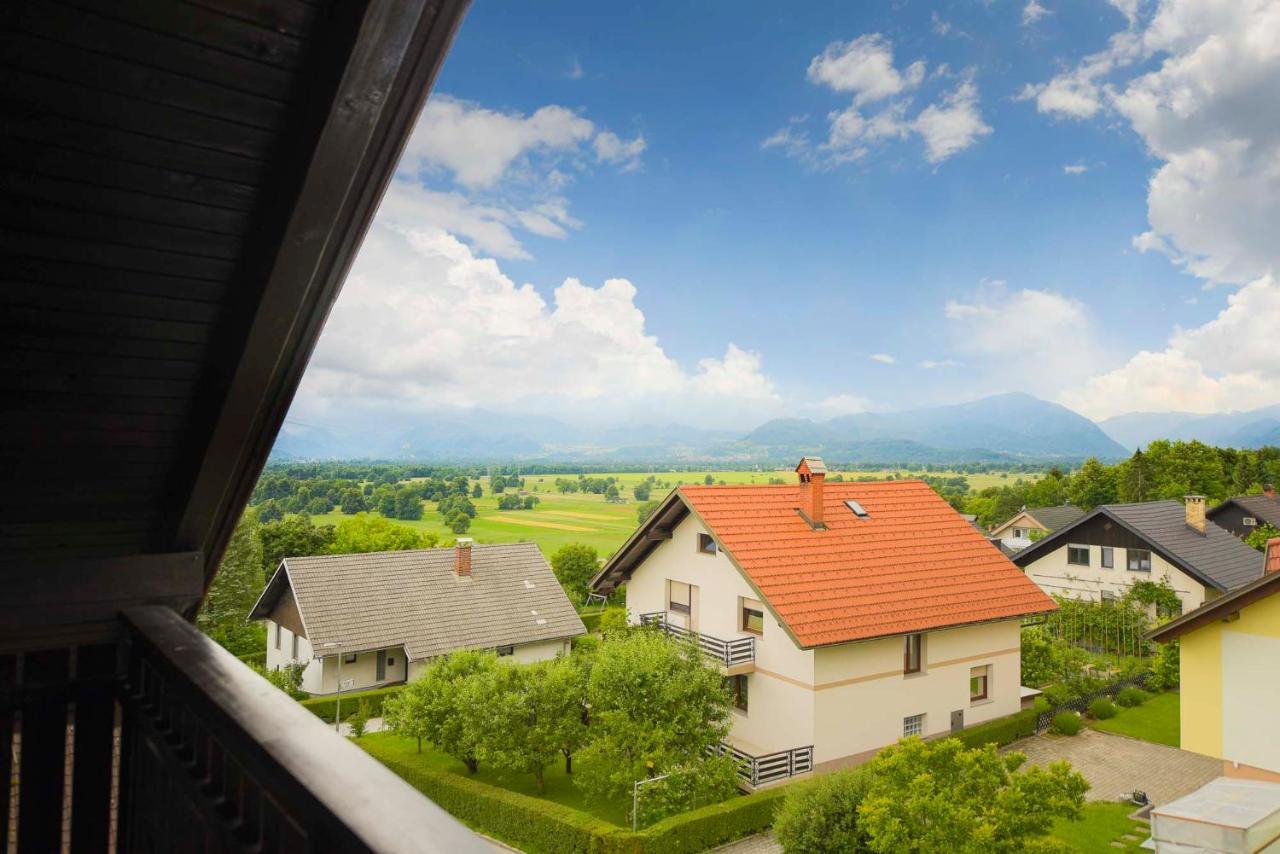Apartments Rikli Rodine Near Bled Eksteriør billede